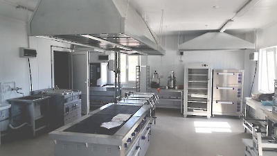 Столовая быстровозводимая из сэндвич-панелей для рабочих БрянскАгрострой - Брянская область - горячий цех